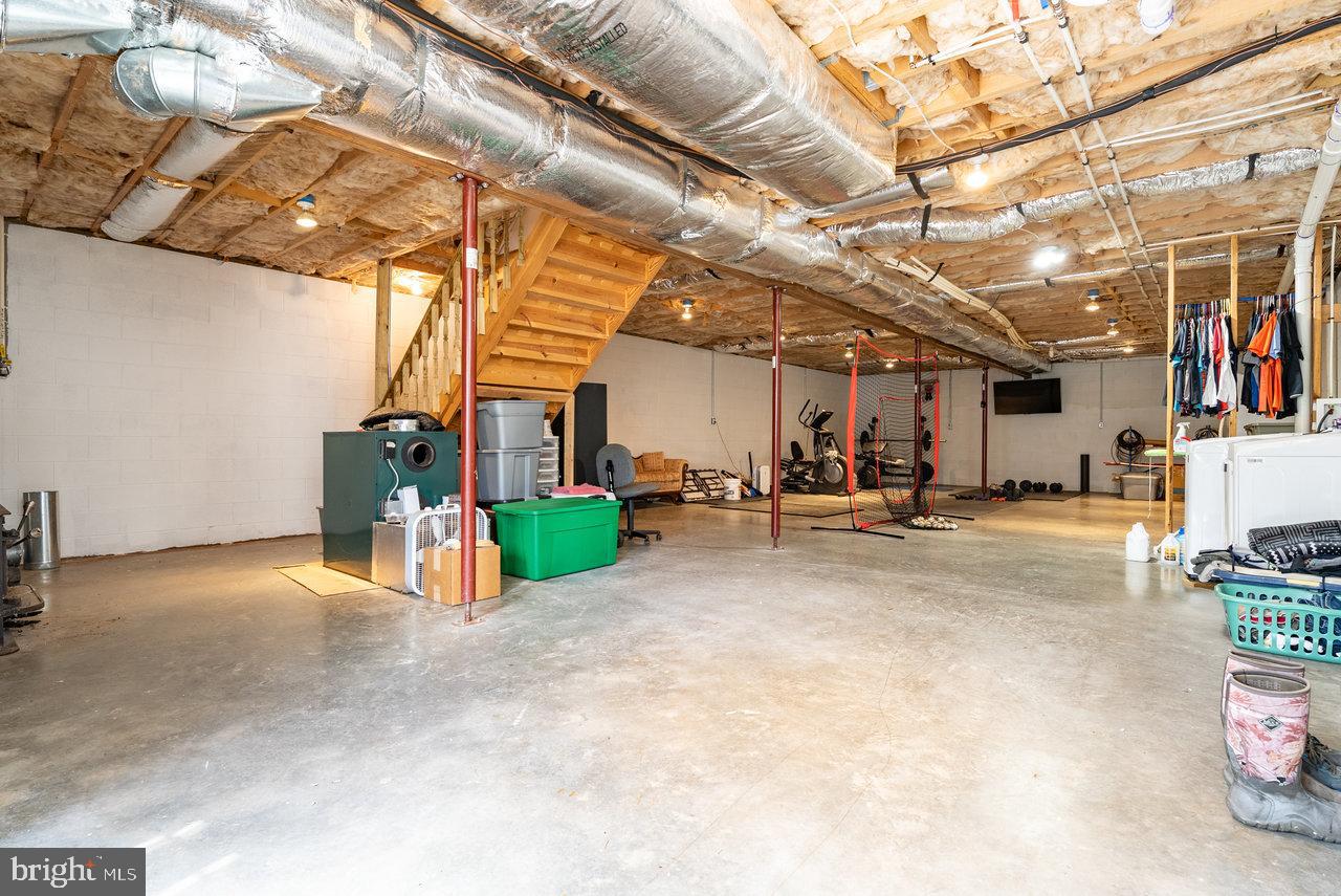 84 Barrick Ln Property Photo 31