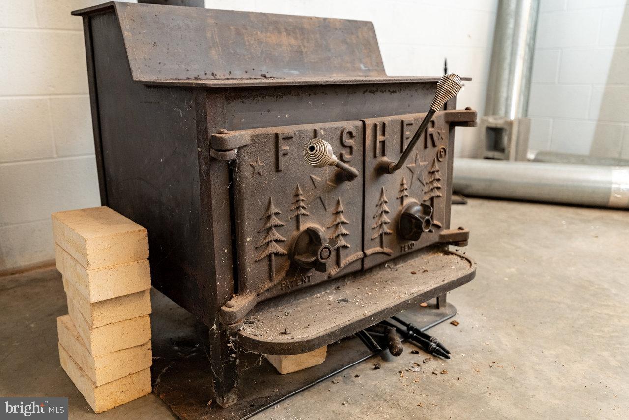 84 Barrick Ln Property Photo 32