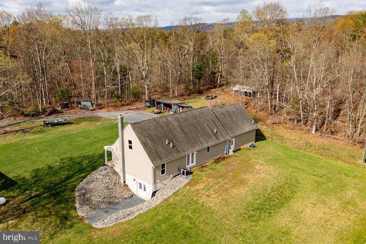 84 Barrick Ln Property Photo 35