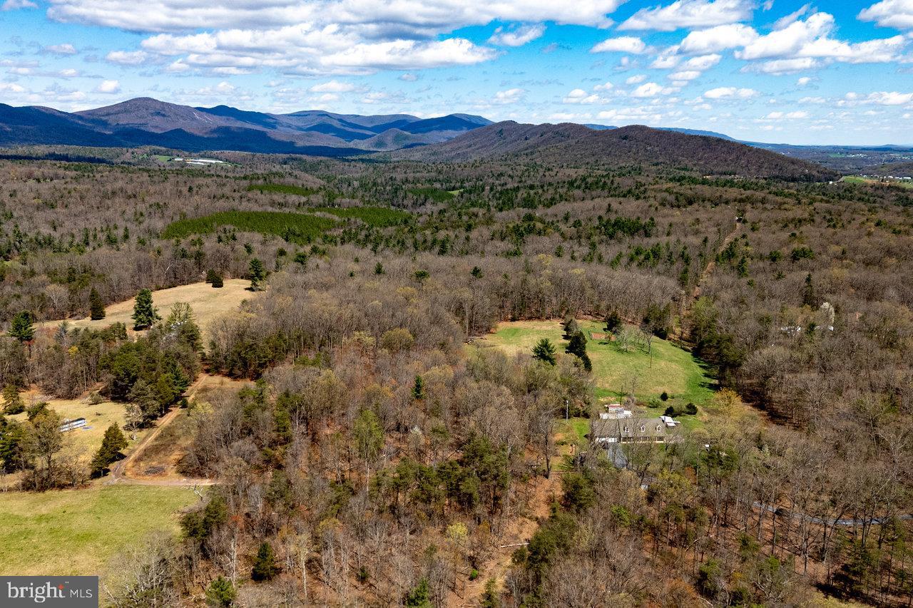 84 Barrick Ln Property Photo 42