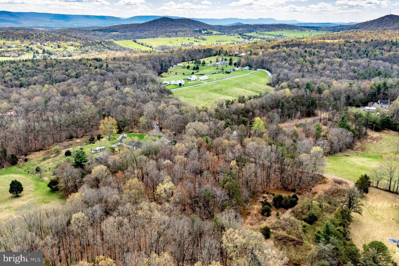 84 Barrick Ln Property Photo 45