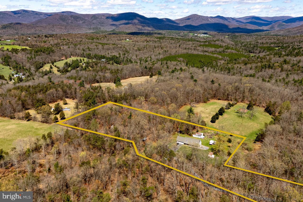 84 Barrick Ln Property Photo 46