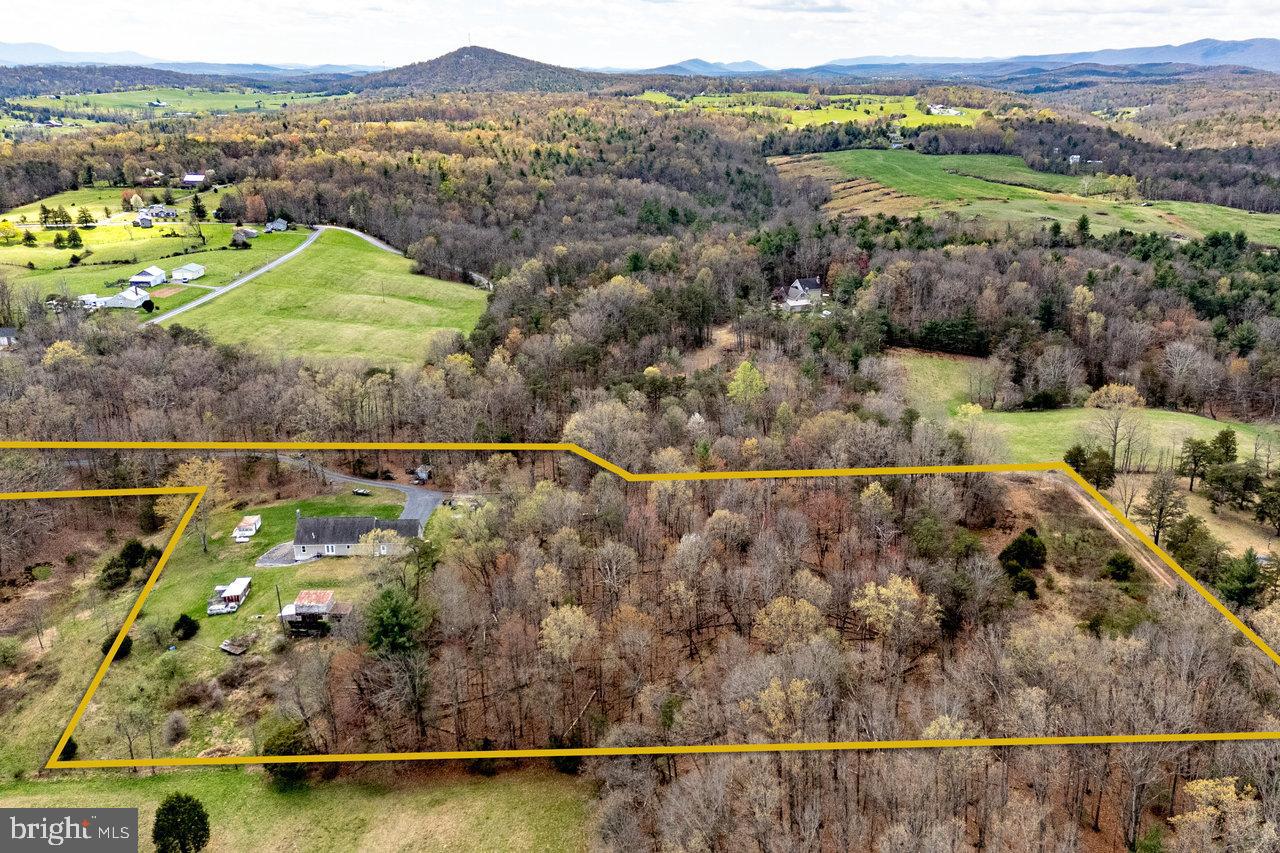 84 Barrick Ln Property Photo 48