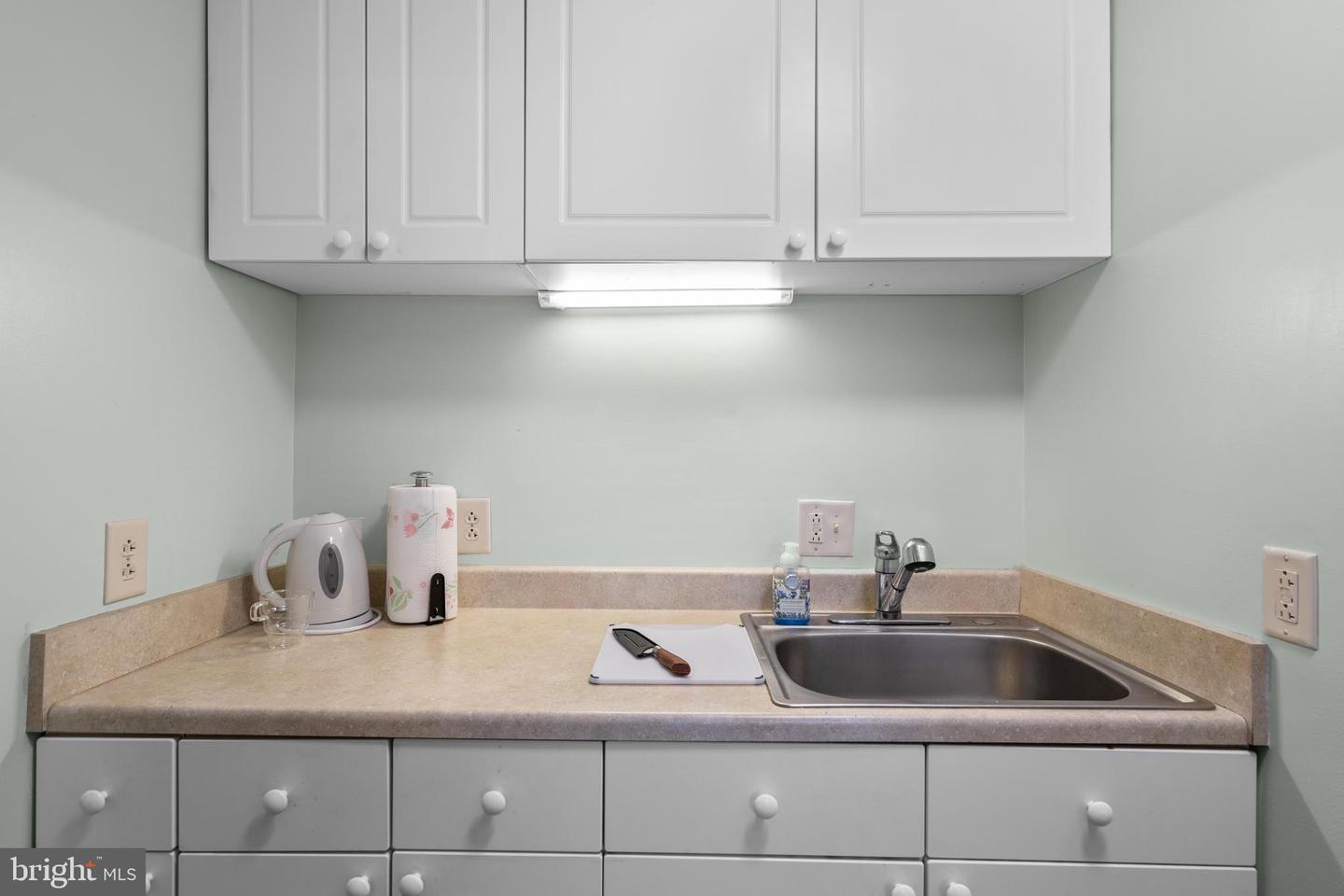 238 E King St Property Photo 10