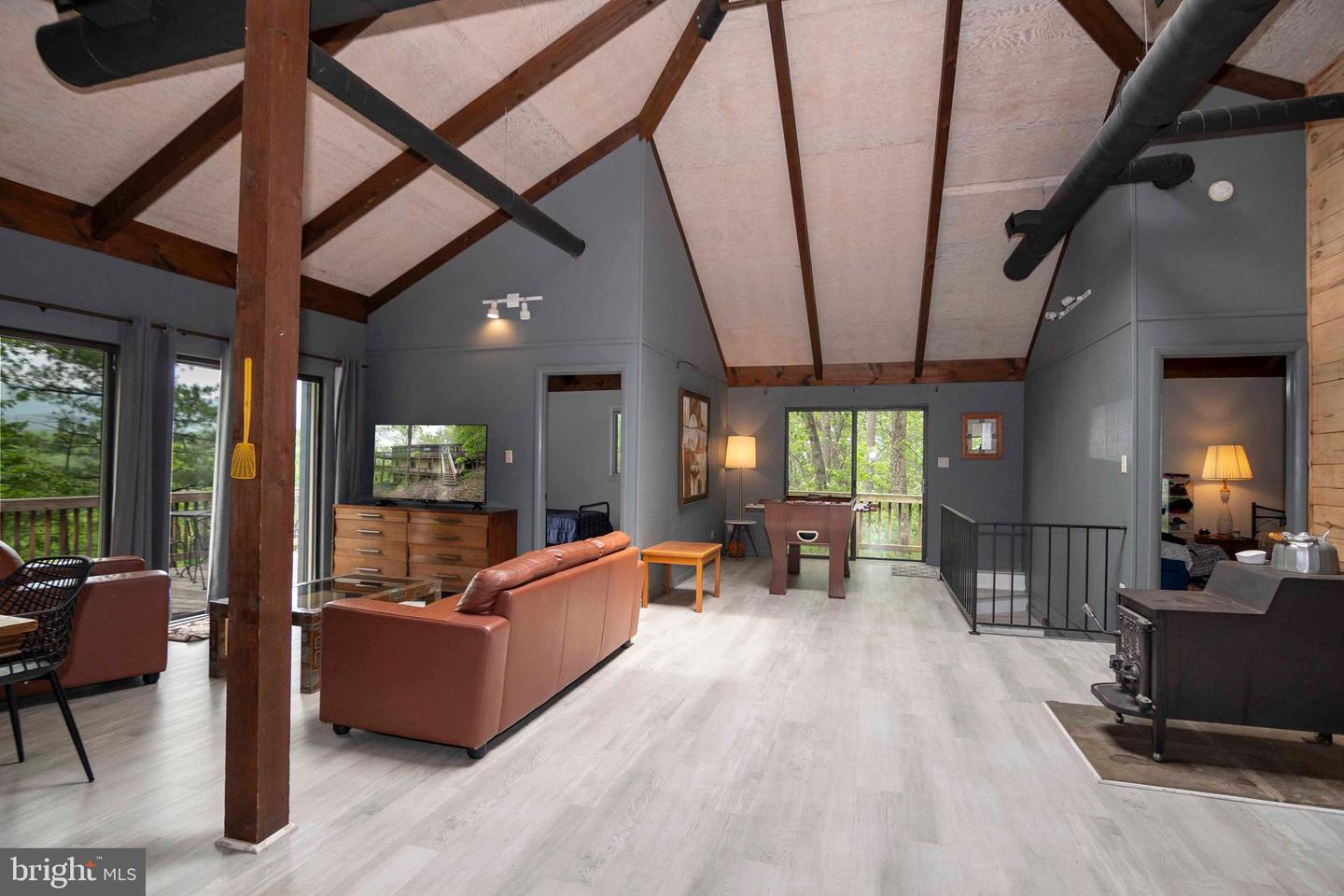 VASH2013416 Property Photo 5