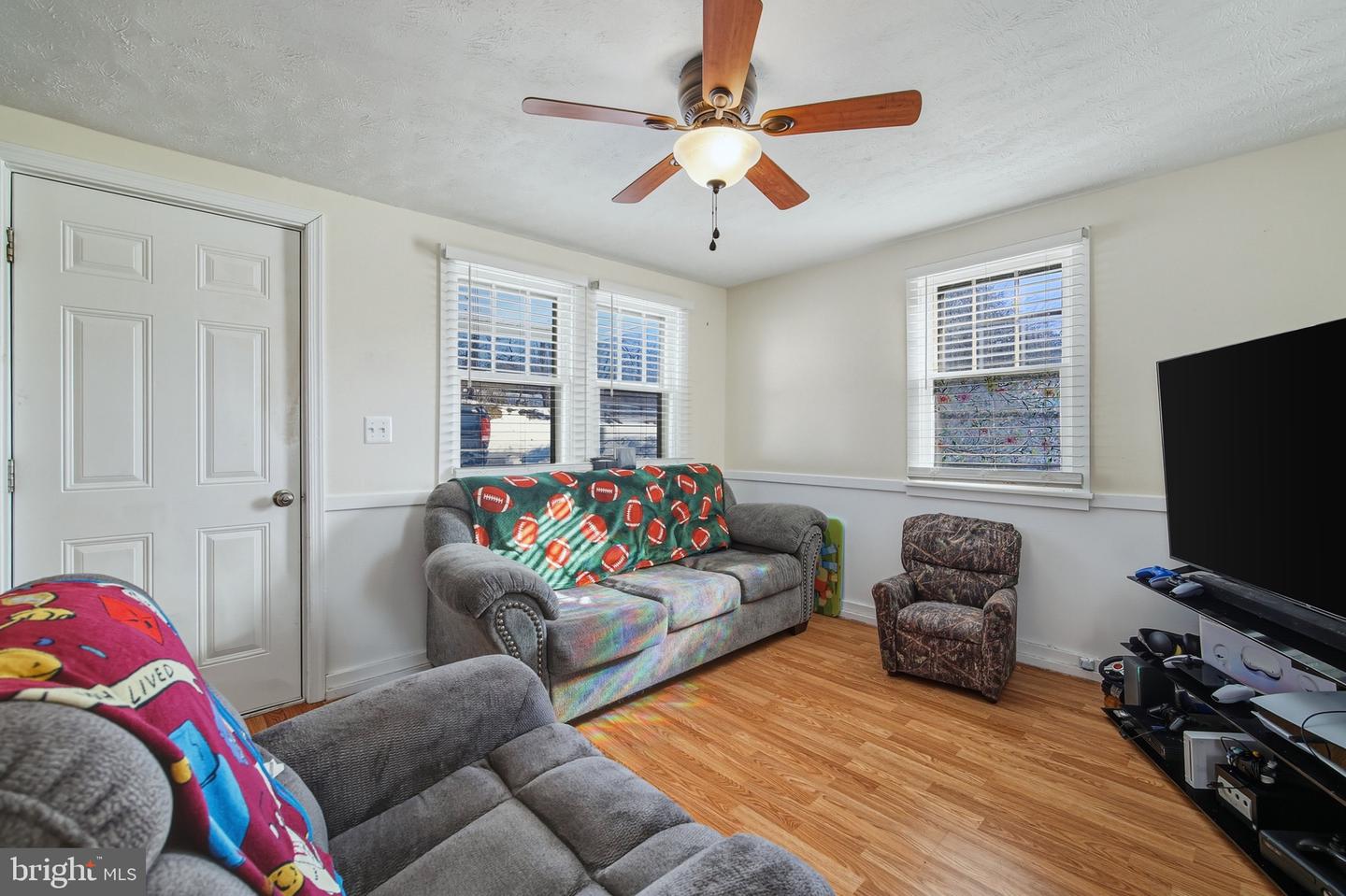 353 Turkey Knob Rd Property Photo 5