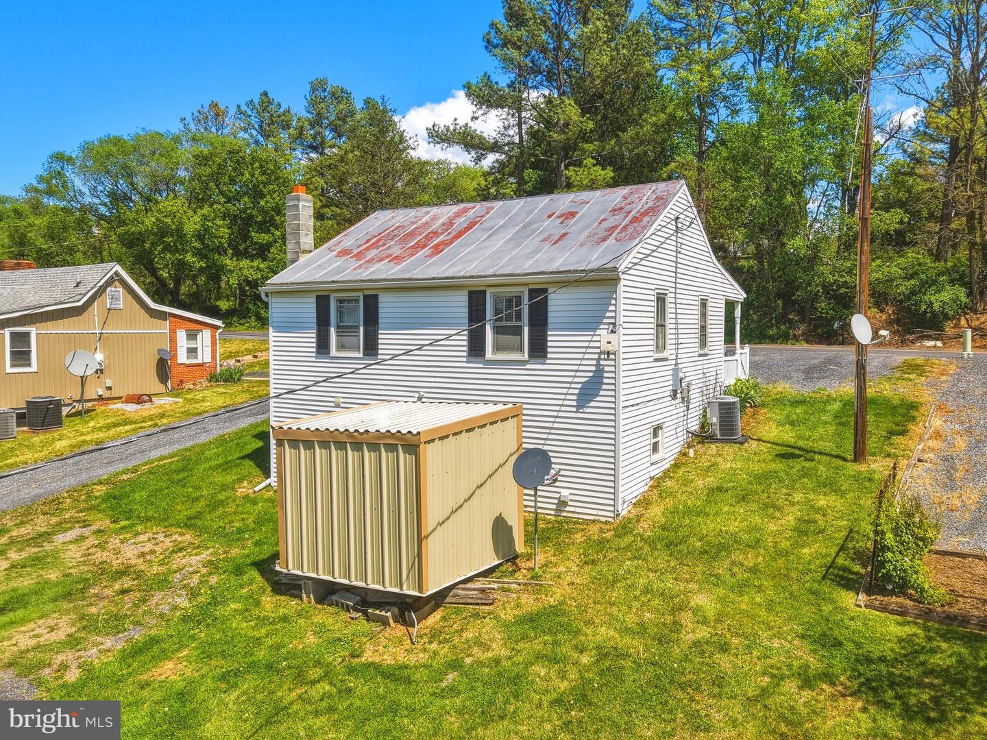 353 Turkey Knob Rd Property Photo 24