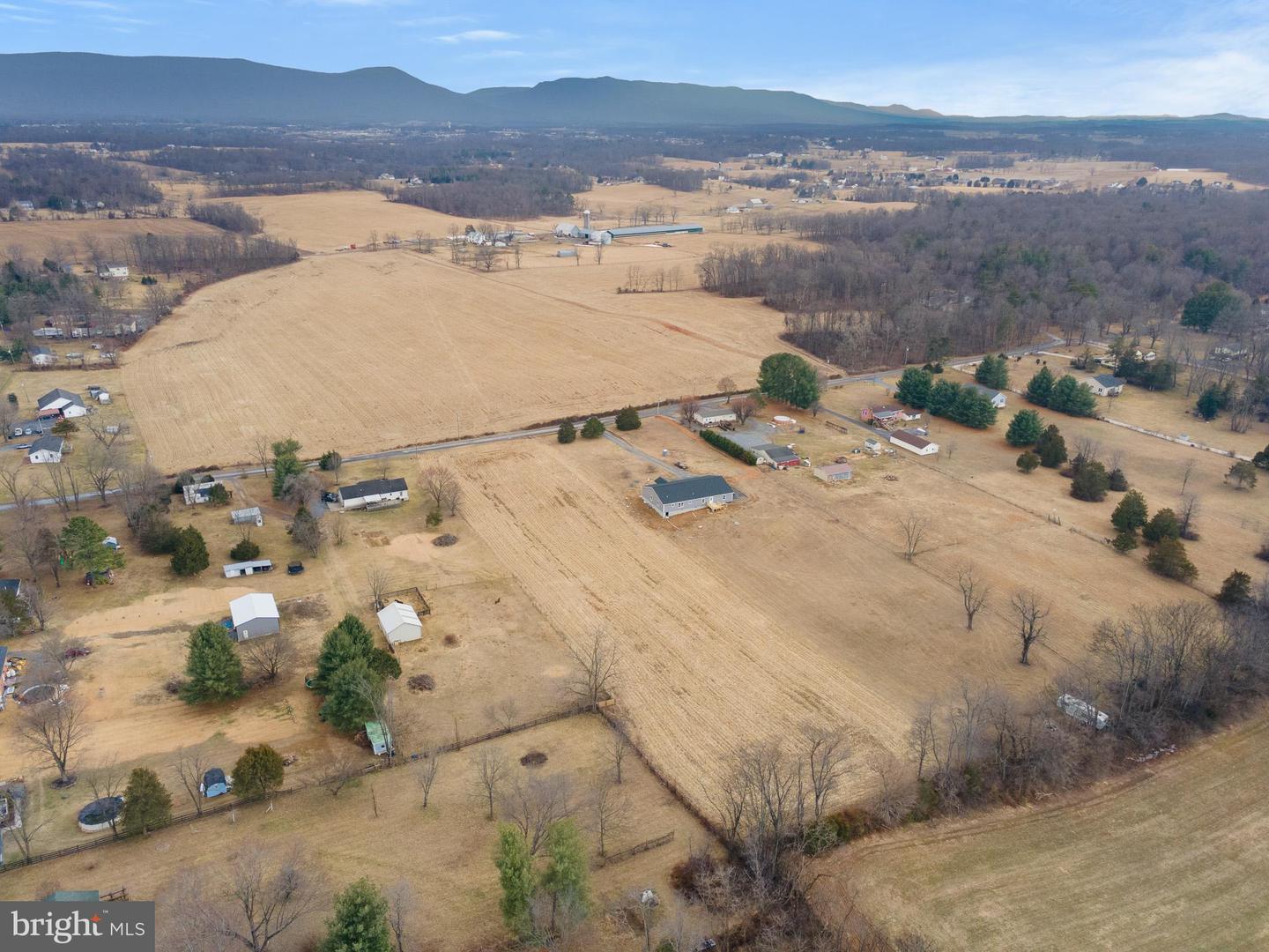 2.51 Acres Jadwyn Property Photo 9