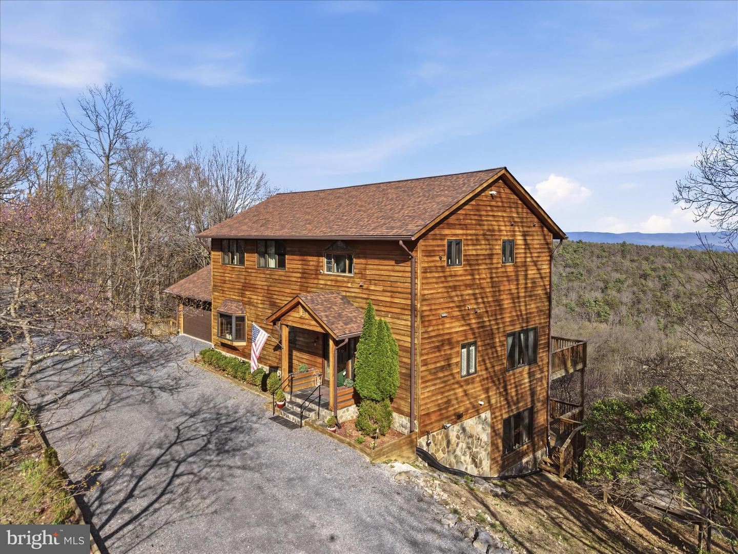 2152 Supinlick Ridge Property Photo 3