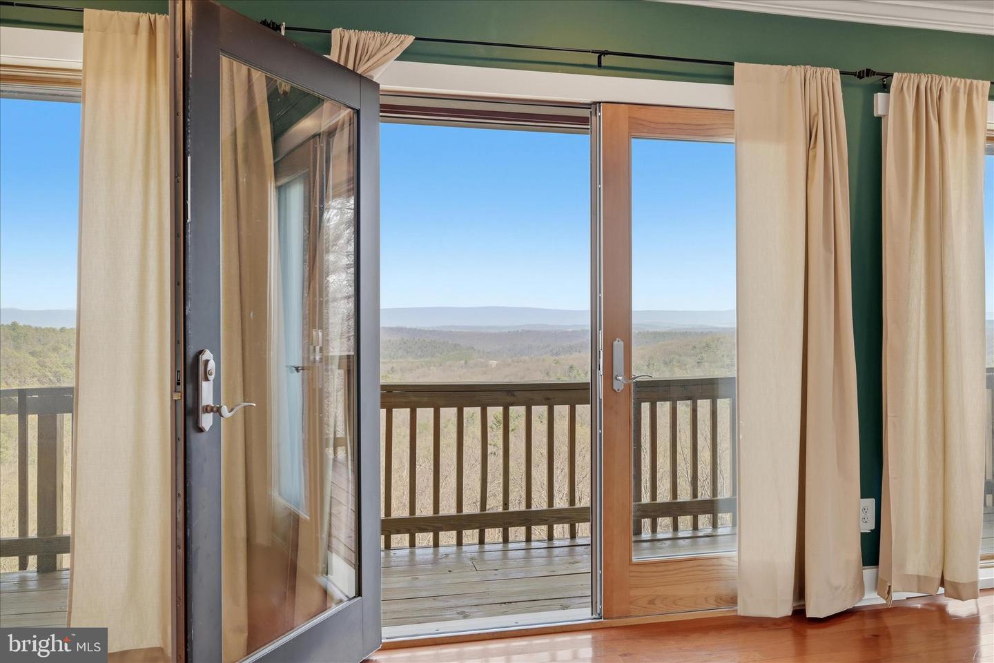 2152 Supinlick Ridge Property Photo 37