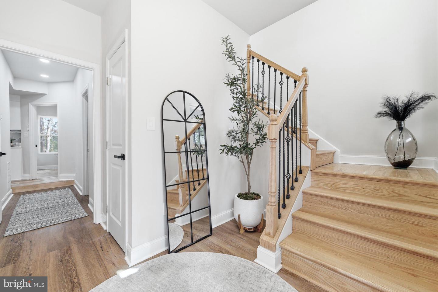 1034 Greenview Property Photo 38