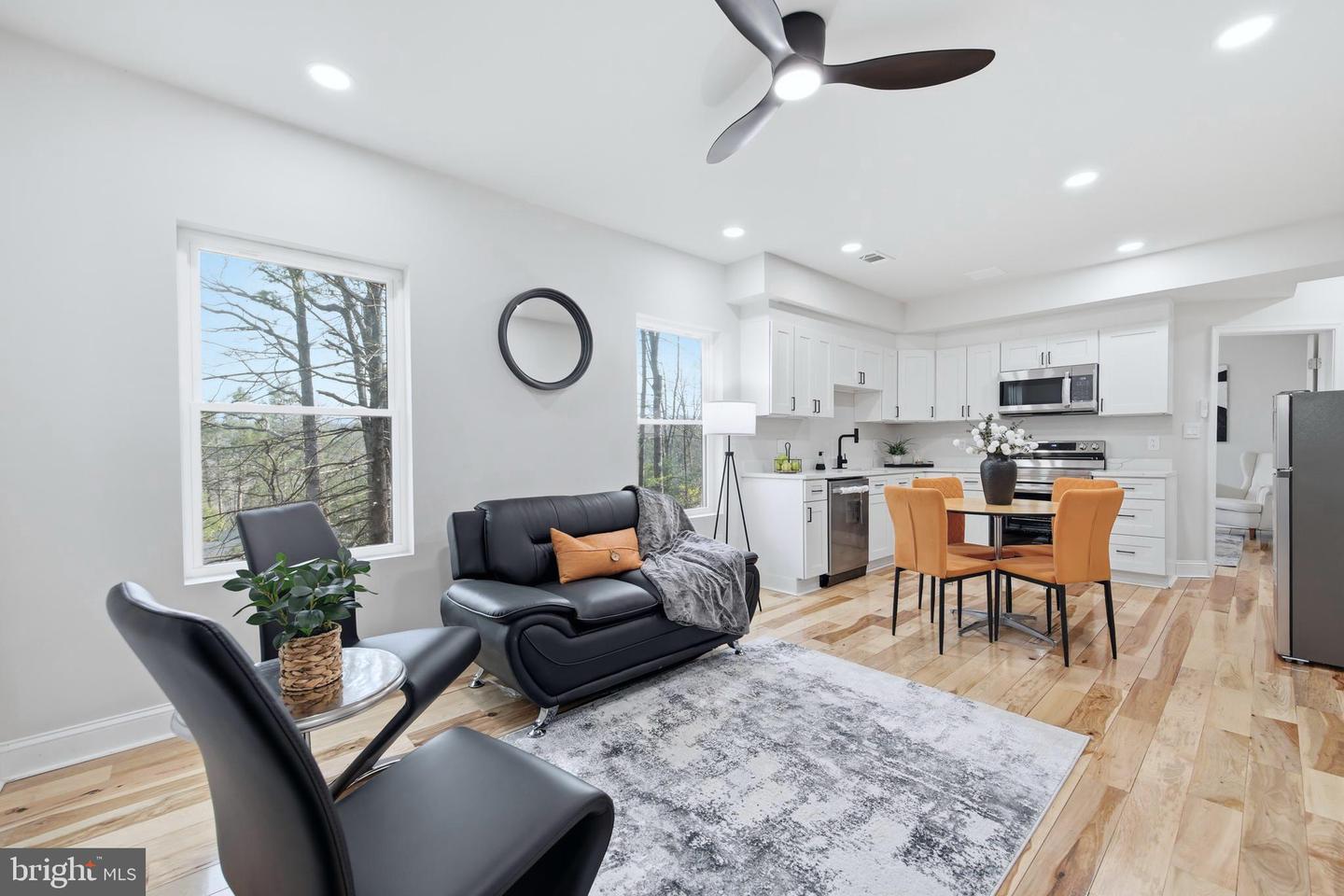 1034 Greenview Property Photo 42