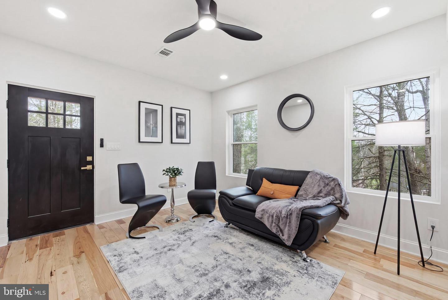 1034 Greenview Property Photo 46