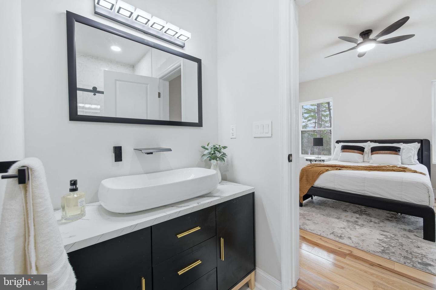 1034 Greenview Property Photo 50