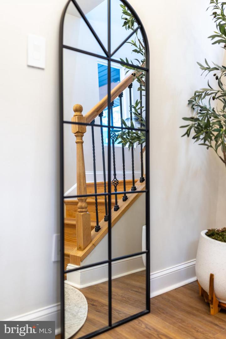 1034 Greenview Property Photo 71