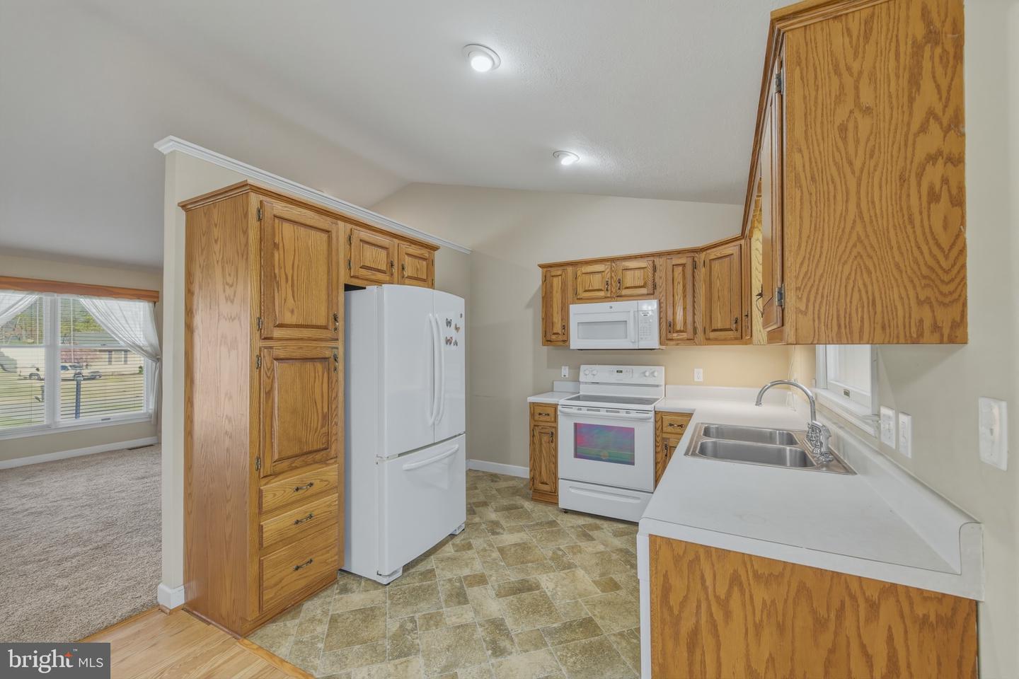 515 Hollingsworth Rd Property Photo 5