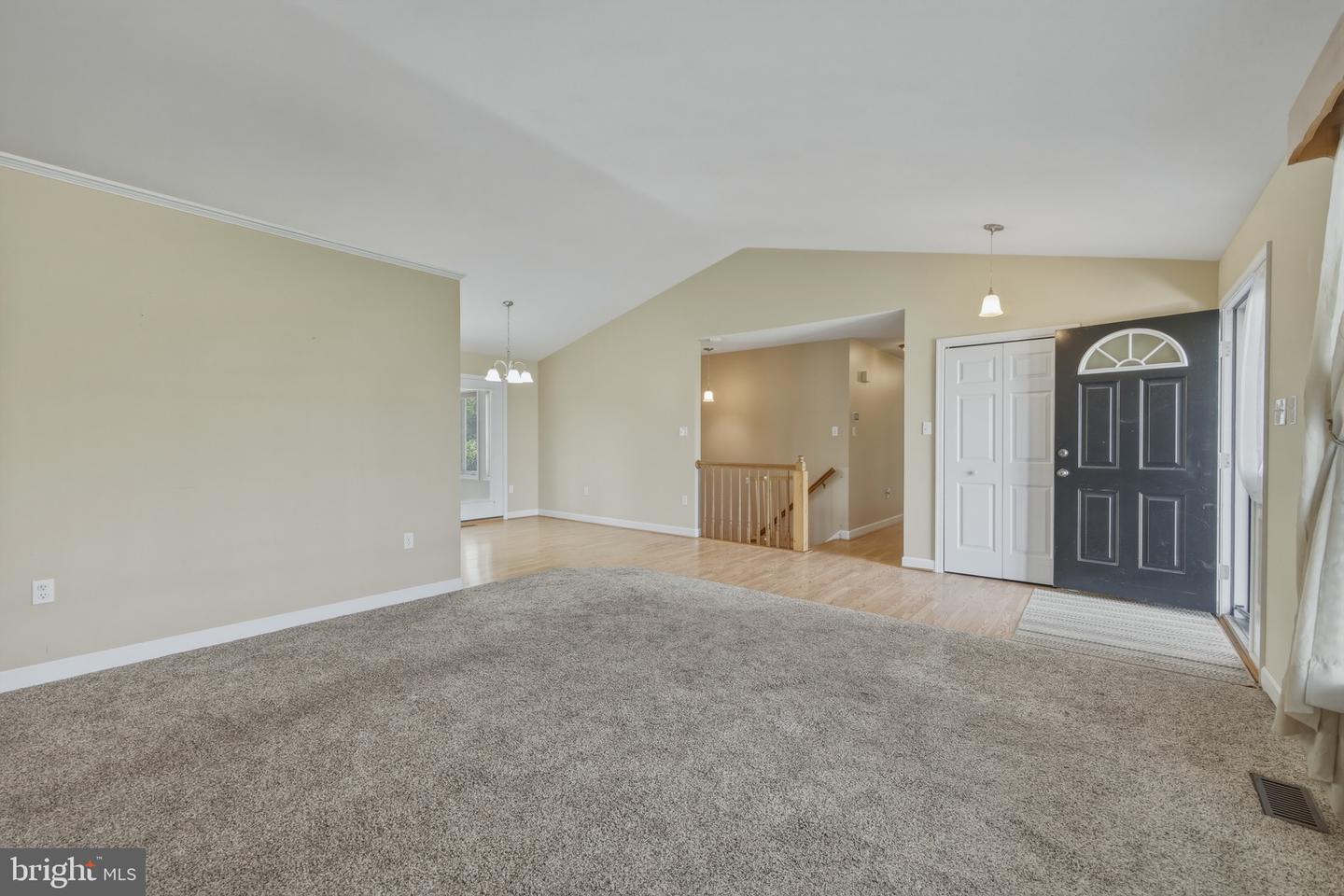 515 Hollingsworth Rd Property Photo 18