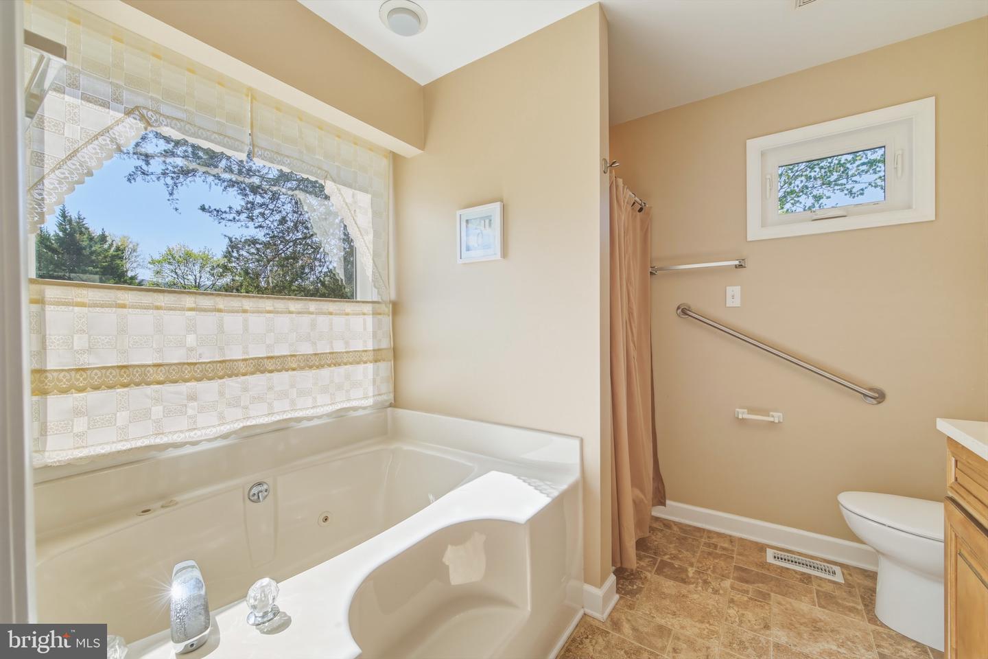 515 Hollingsworth Rd Property Photo 27