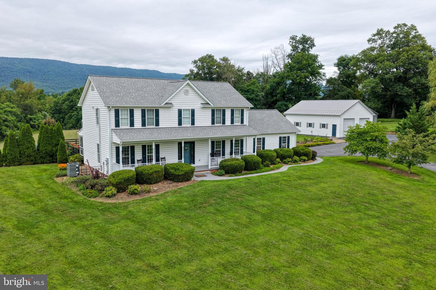 180 HOLSTEIN LN