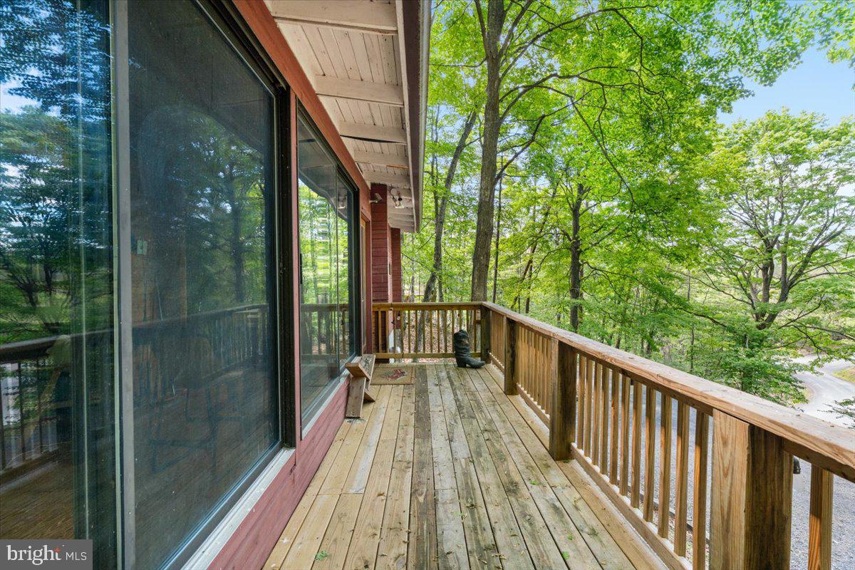 513 Straton Property Photo 34