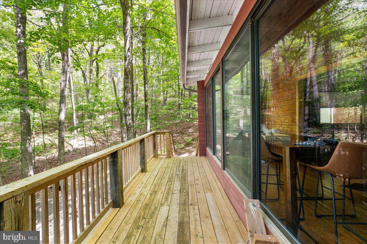 513 Straton Property Photo 35