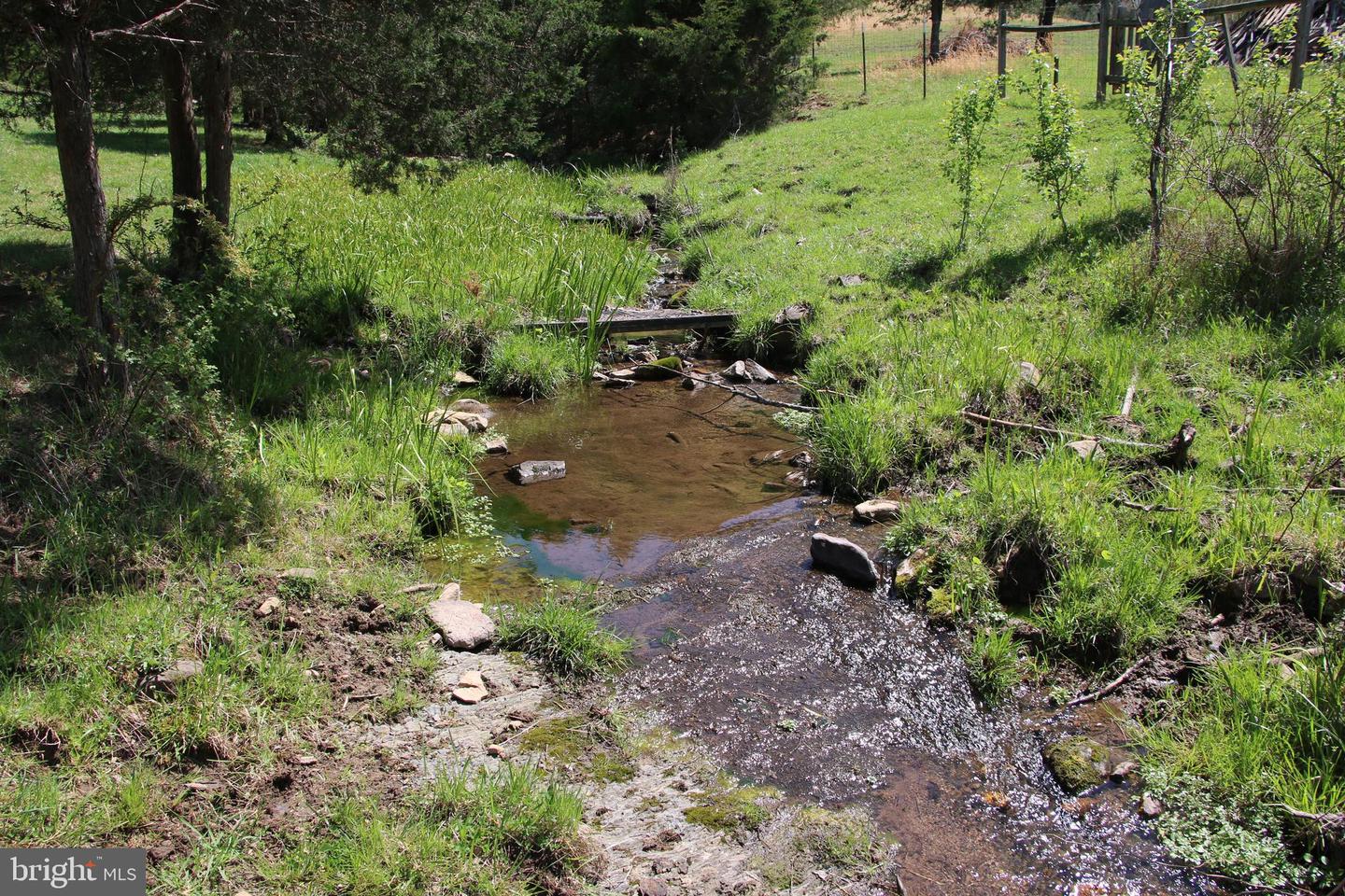 Cold Spring Hollow Ln Property Photo 5