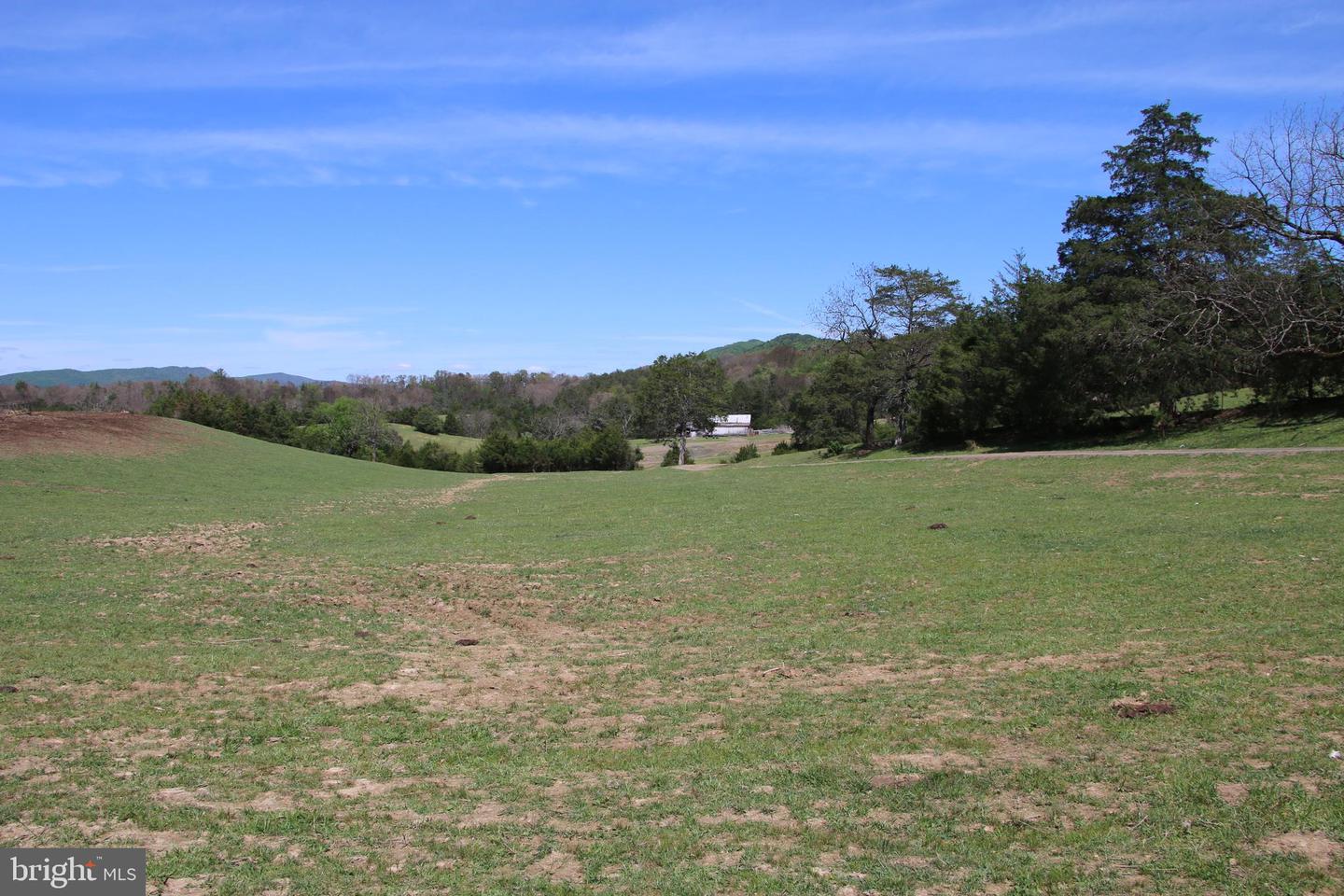 Cold Spring Hollow Ln Property Photo 42