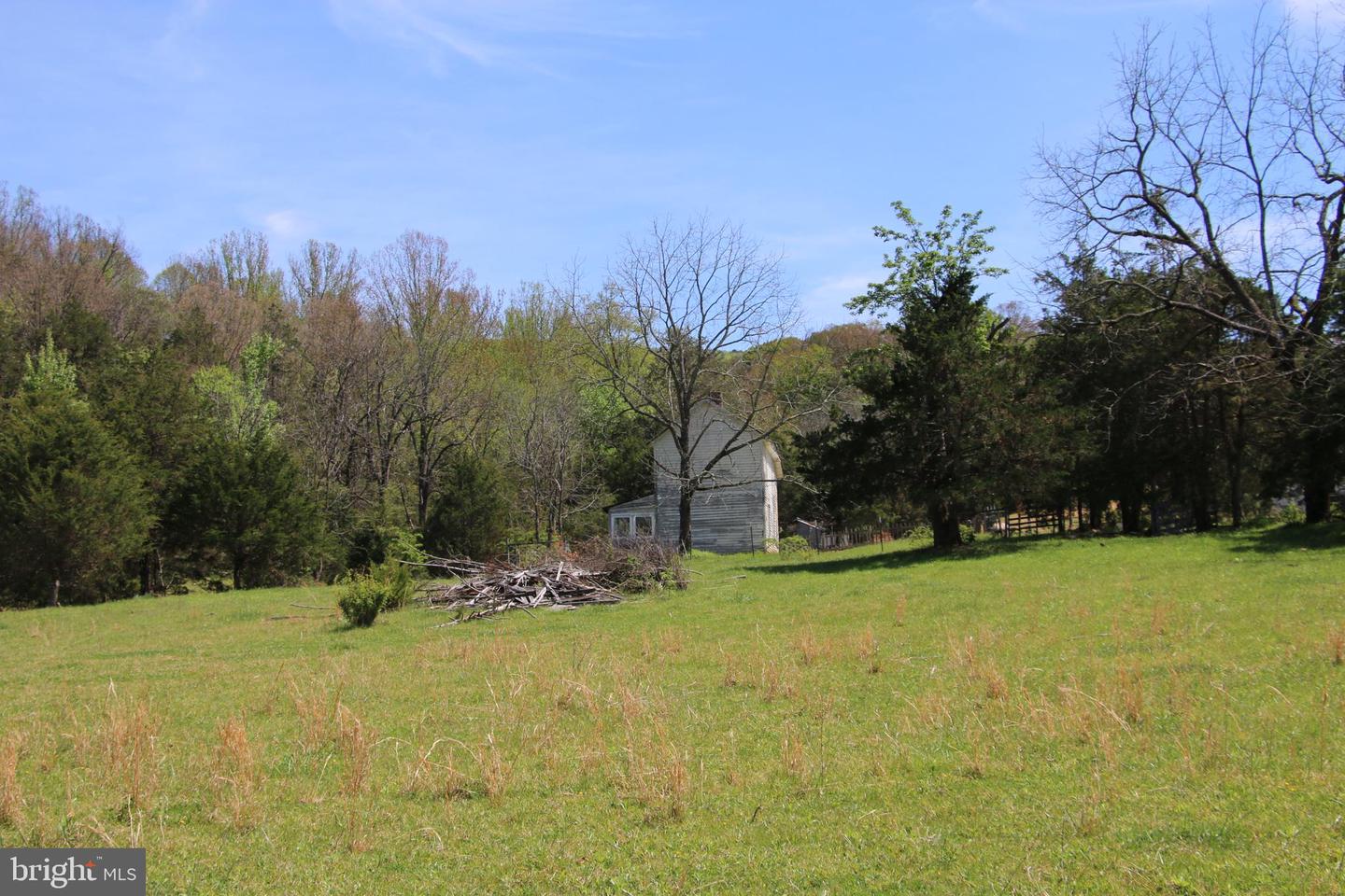 Cold Spring Hollow Ln Property Photo 51