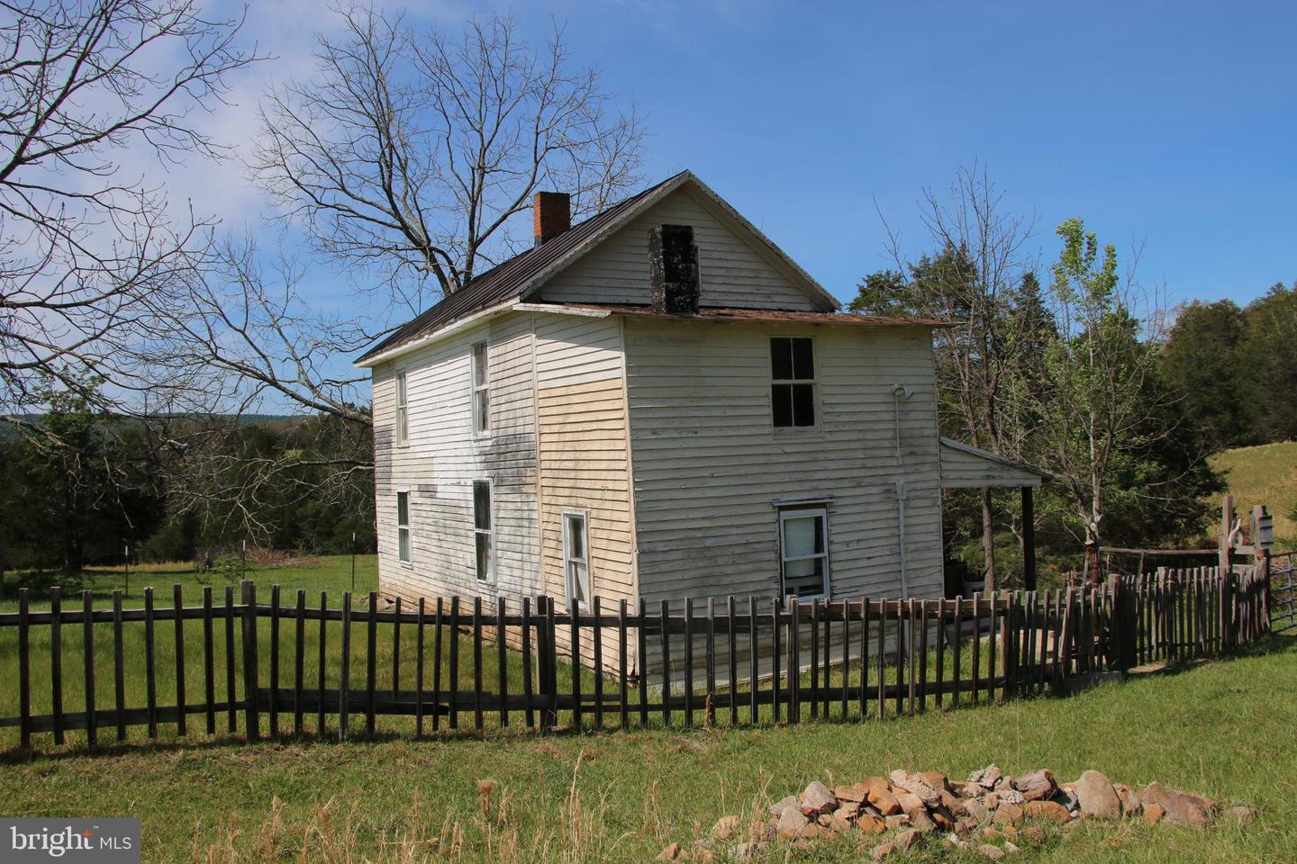 Cold Spring Hollow Ln Property Photo 66