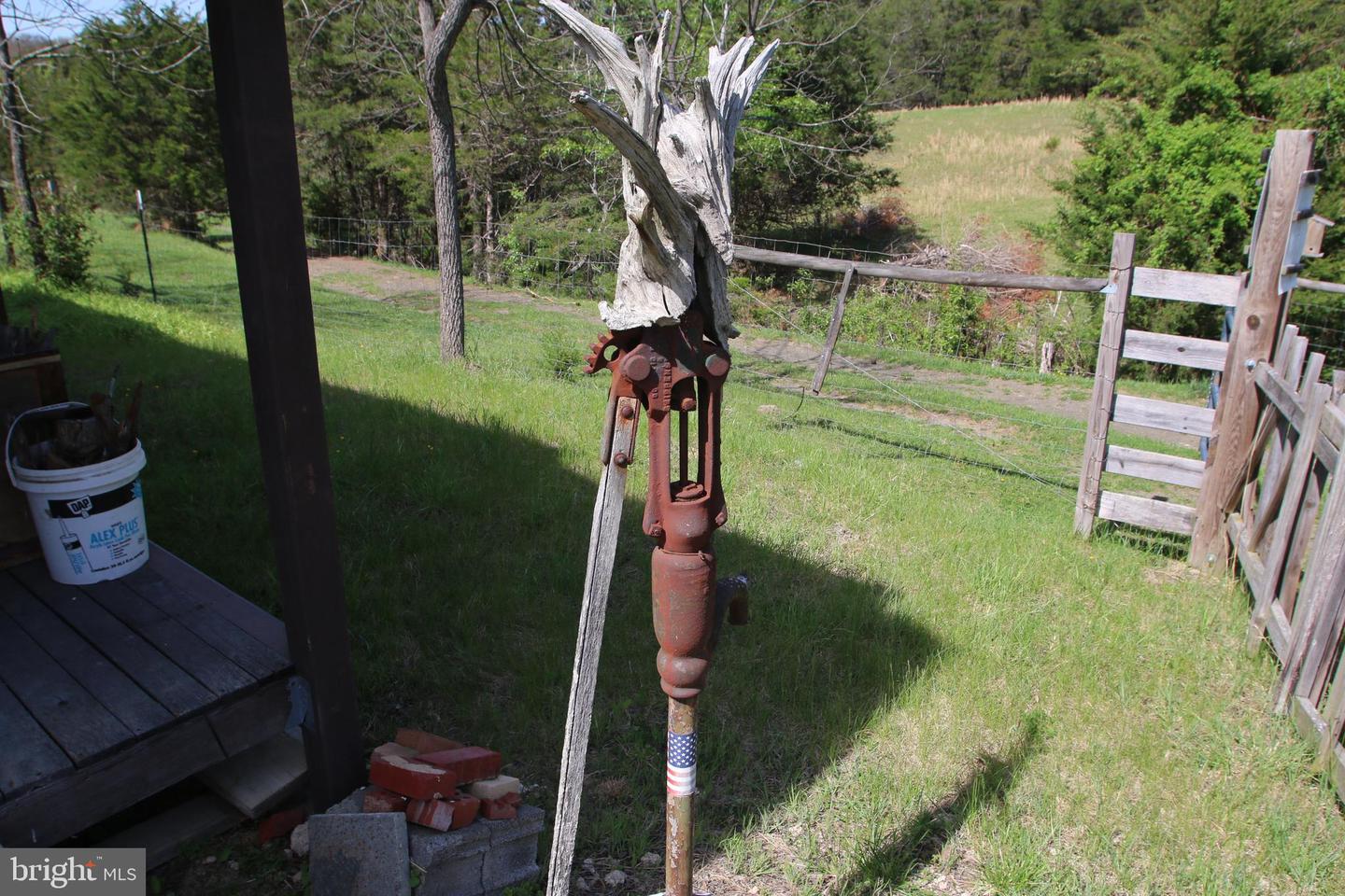 Cold Spring Hollow Ln Property Photo 68