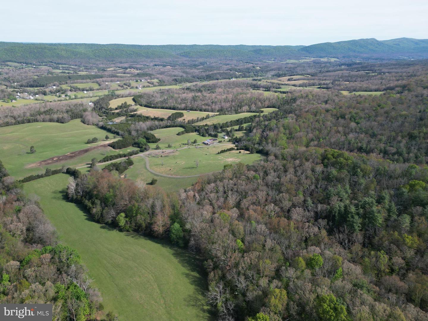 Cold Spring Hollow Ln Property Photo 84
