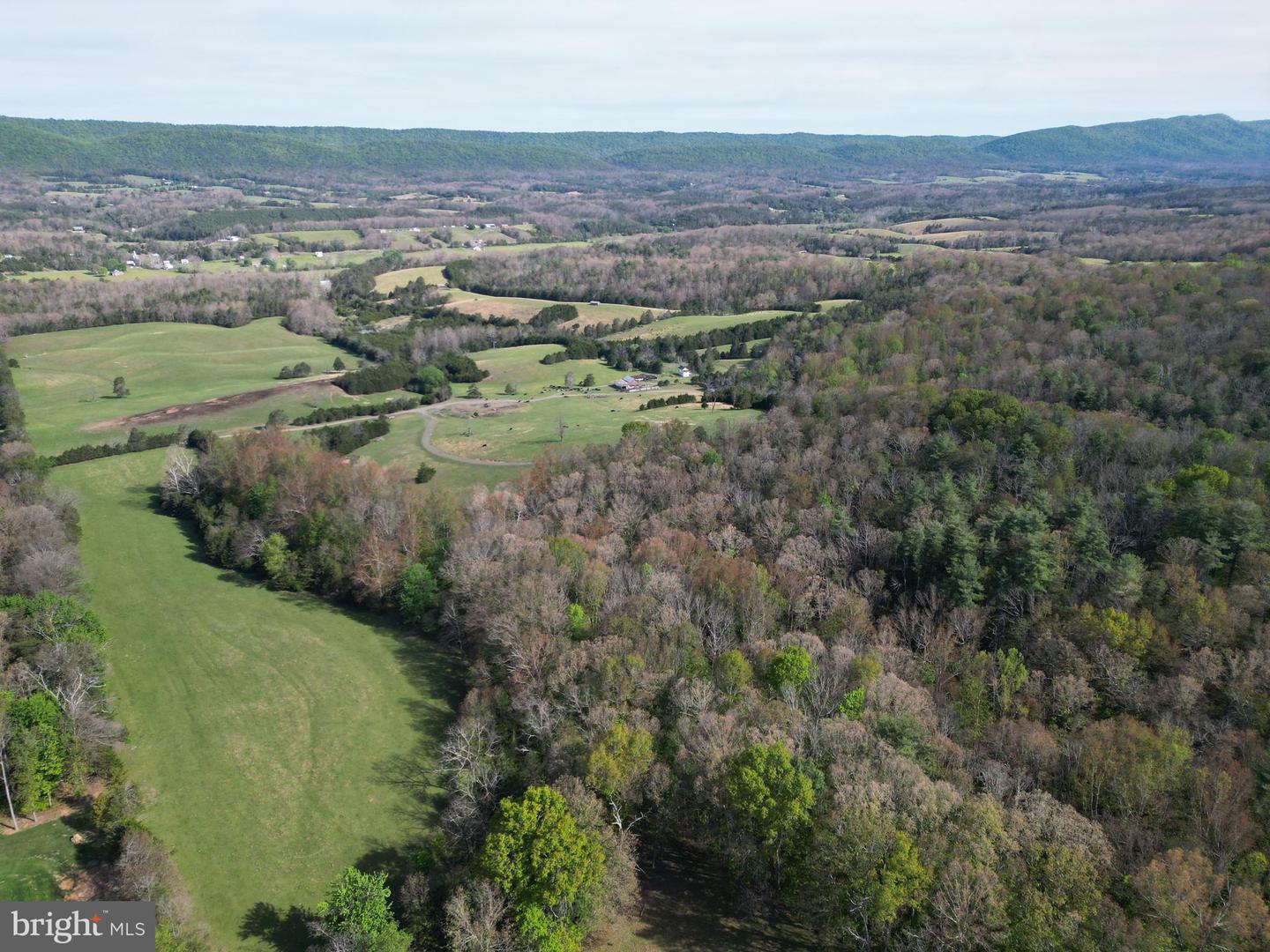 Cold Spring Hollow Ln Property Photo 85