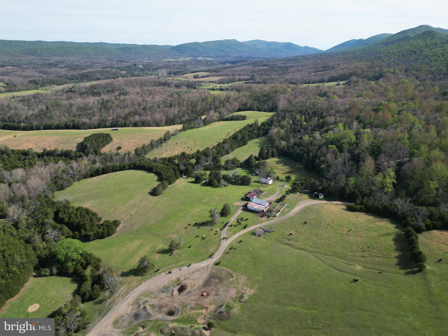 Cold Spring Hollow Ln Property Photo 92
