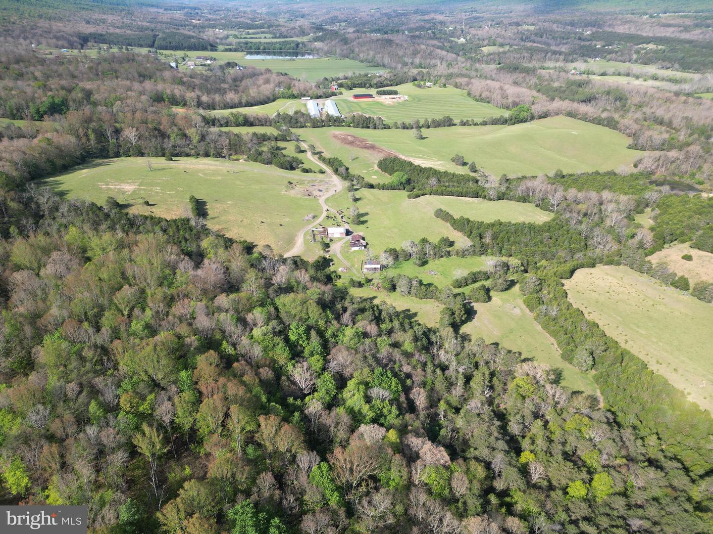 Cold Spring Hollow Ln Property Photo 98