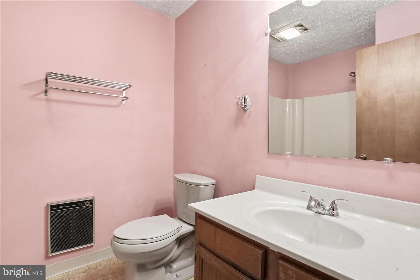 317 Dawn Ave Property Photo 16
