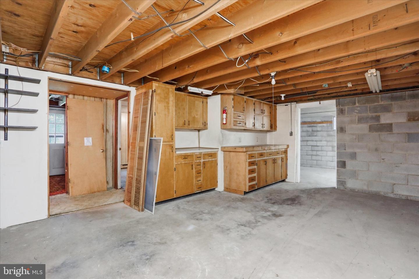 317 Dawn Ave Property Photo 26