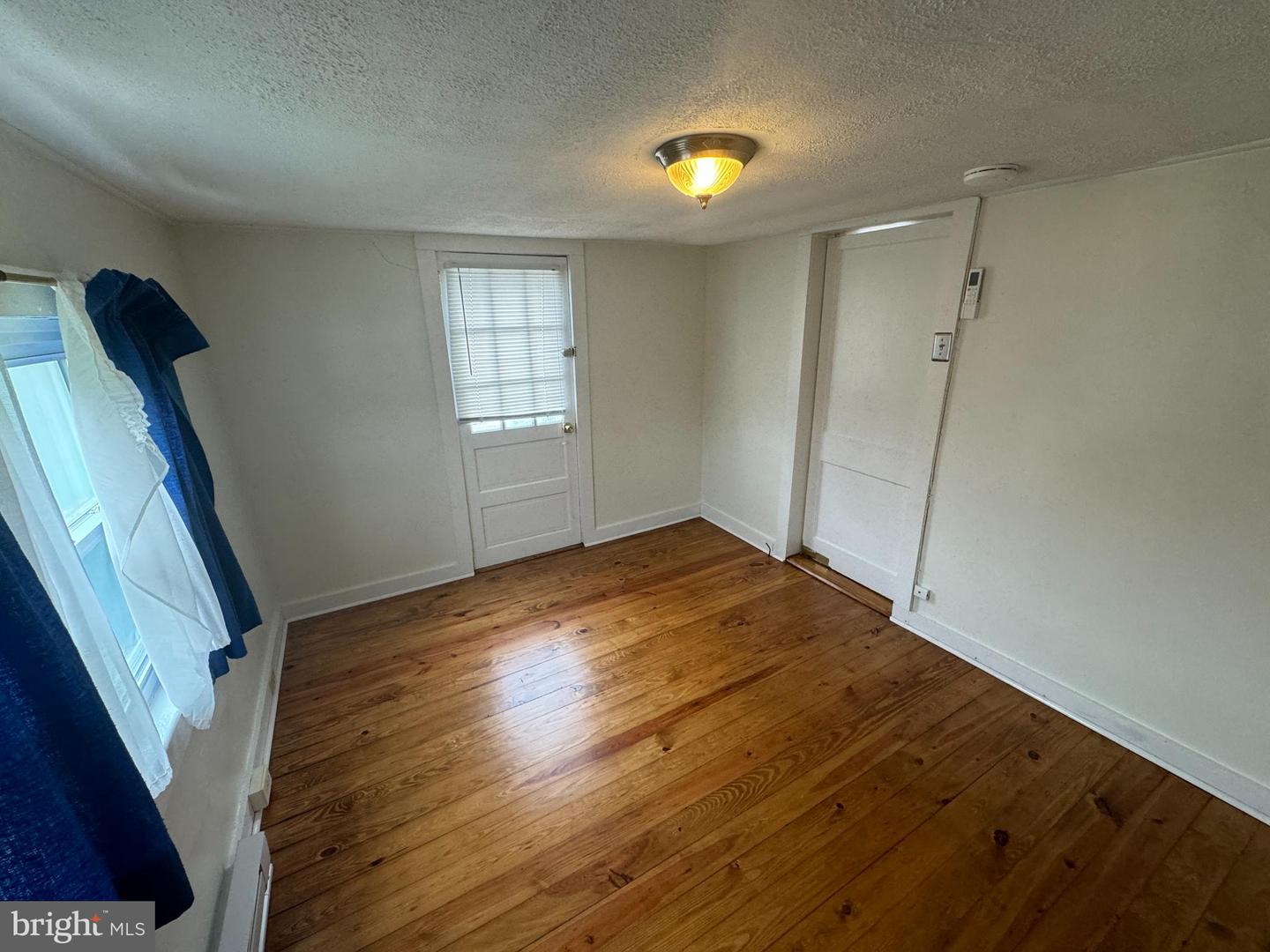 430 W High St Property Photo 5