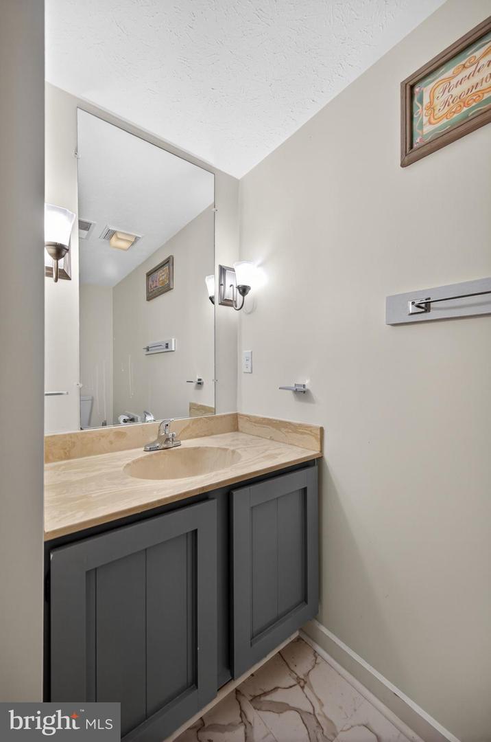 404b Spitz Ln #88b Property Photo 18