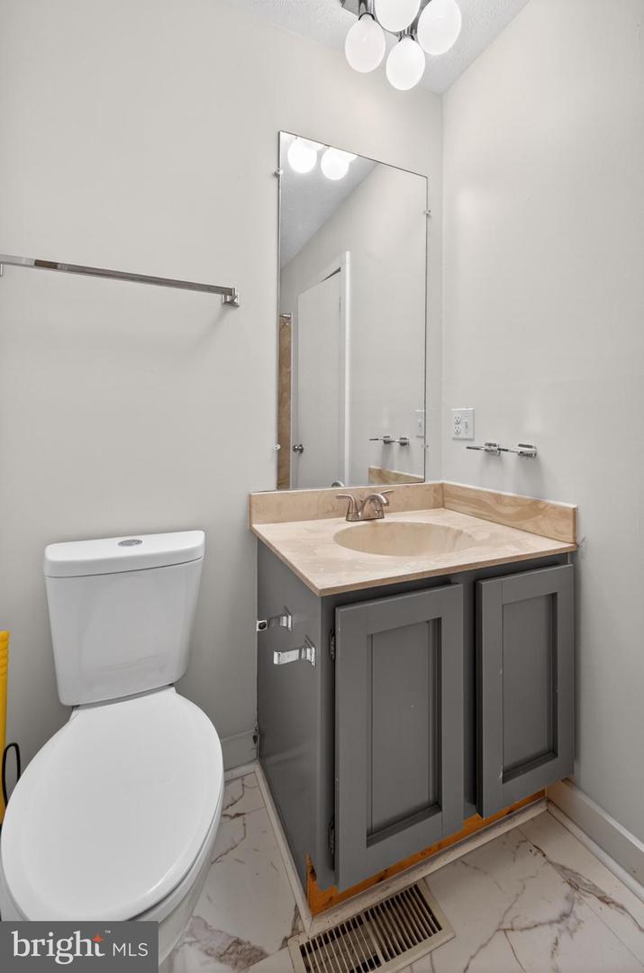 404b Spitz Ln #88b Property Photo 24
