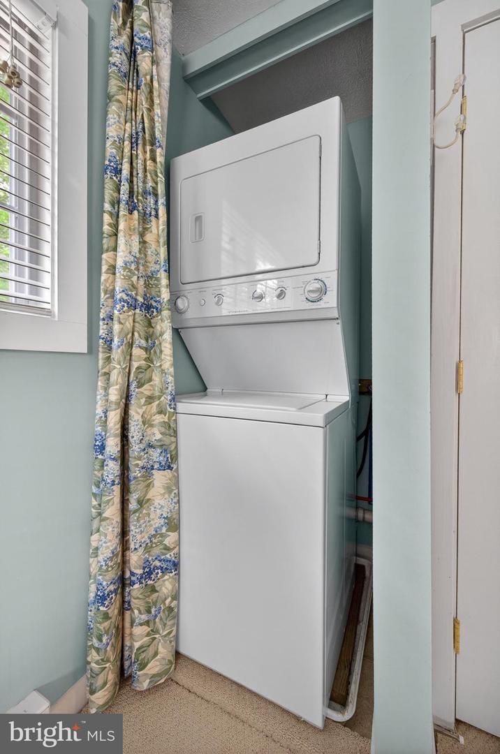 393 Palmer Property Photo 21