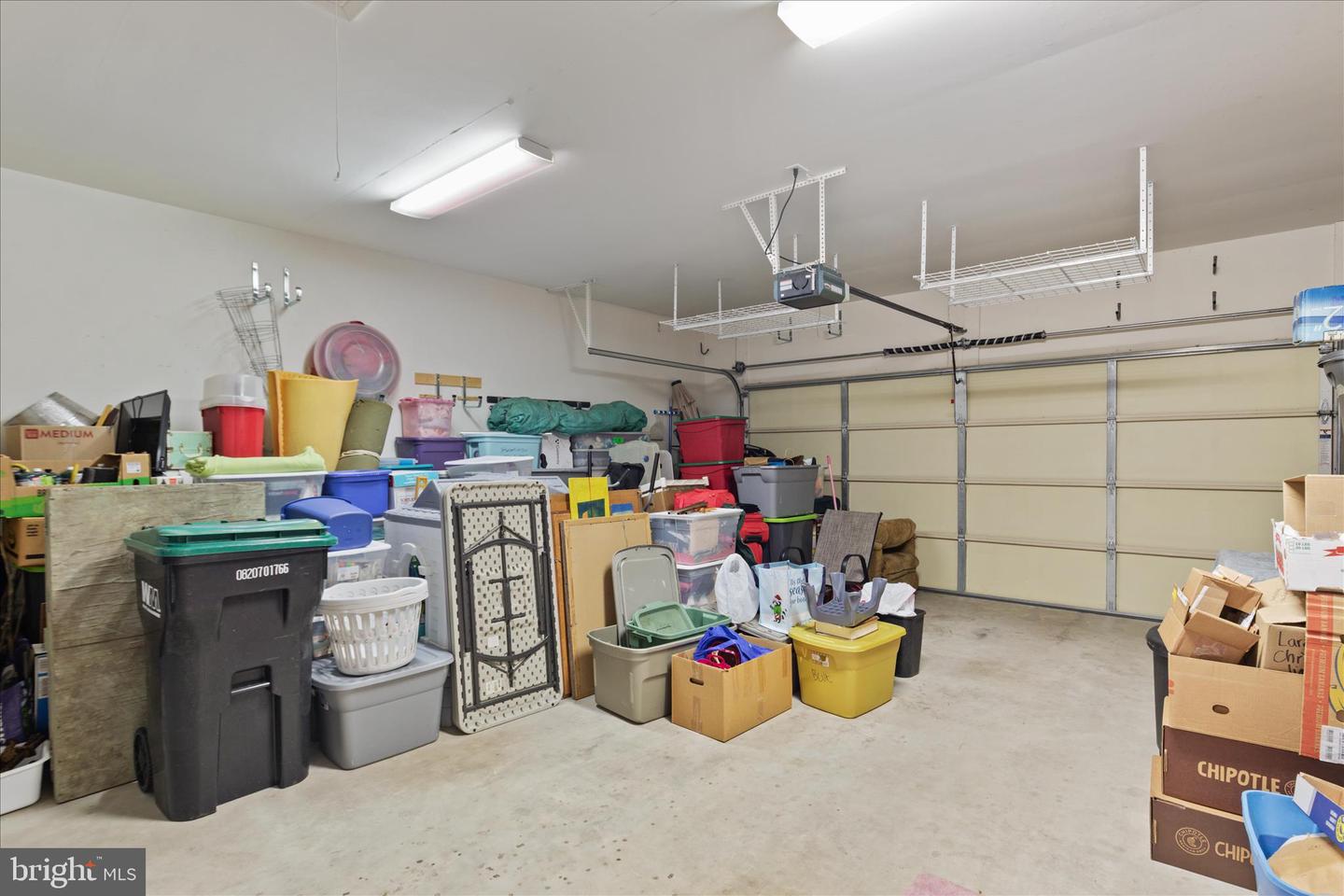 140 Donna Dr Property Photo 15