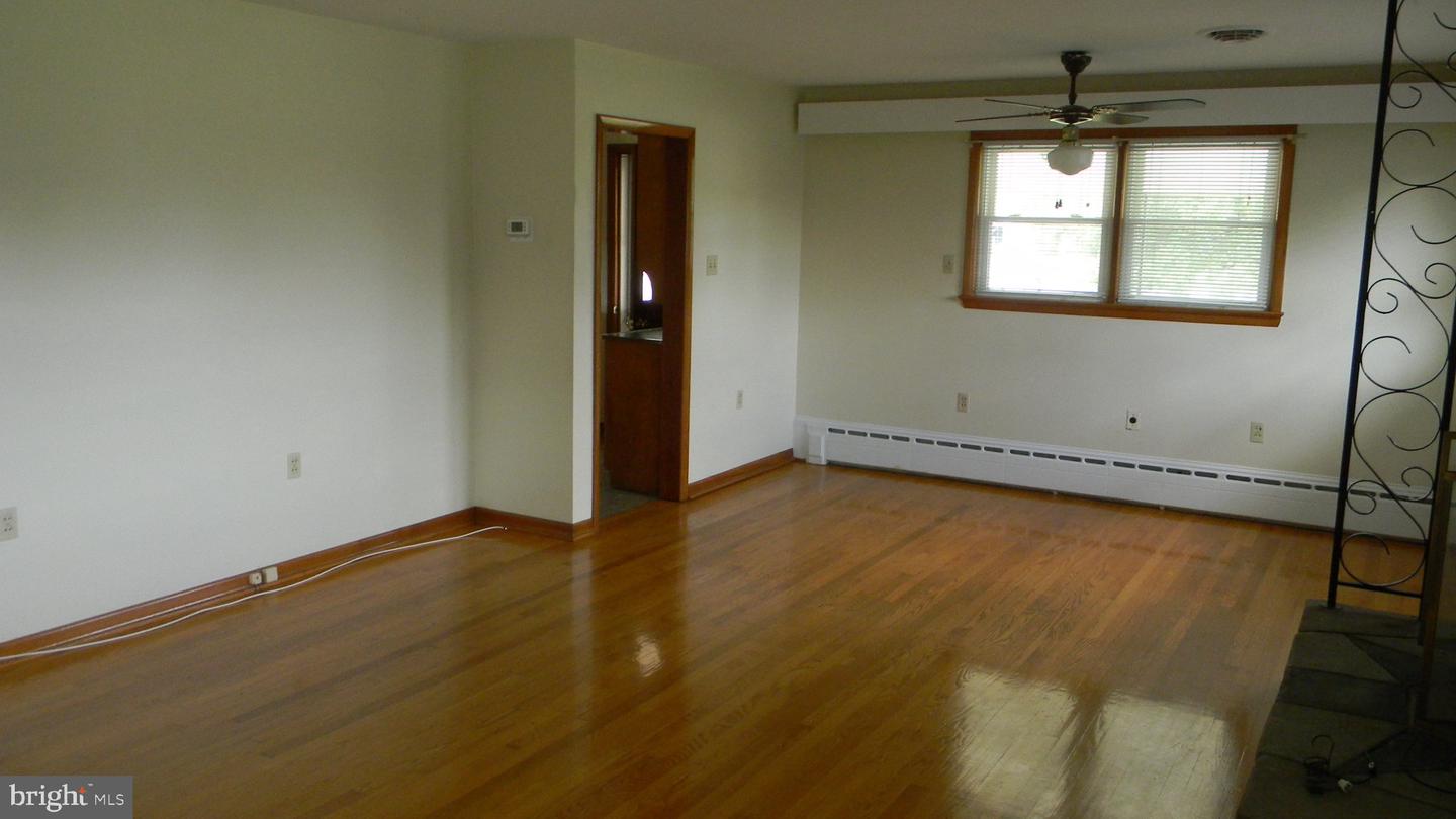 129 Apple Ave Property Photo 6
