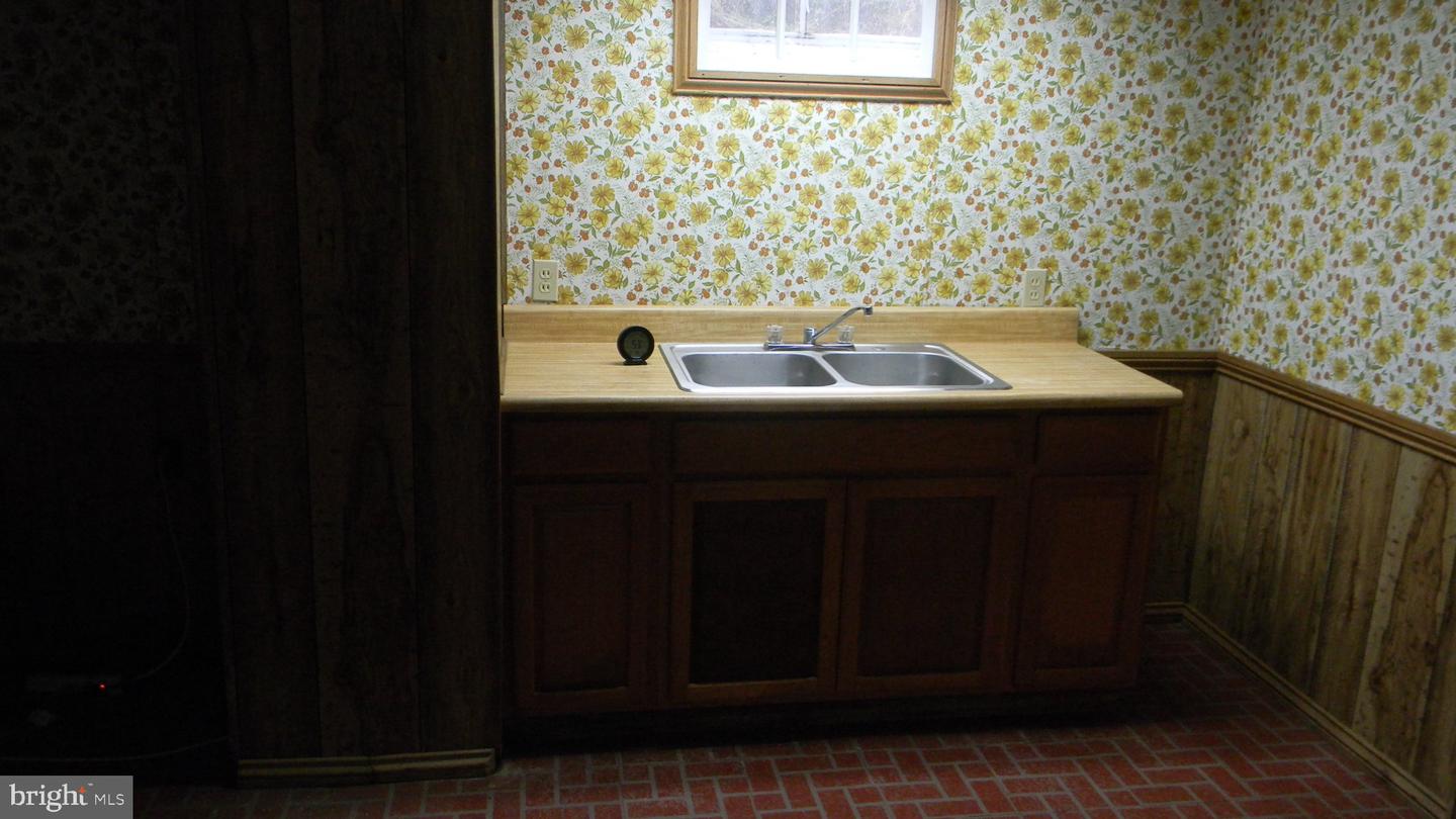 129 Apple Ave Property Photo 18