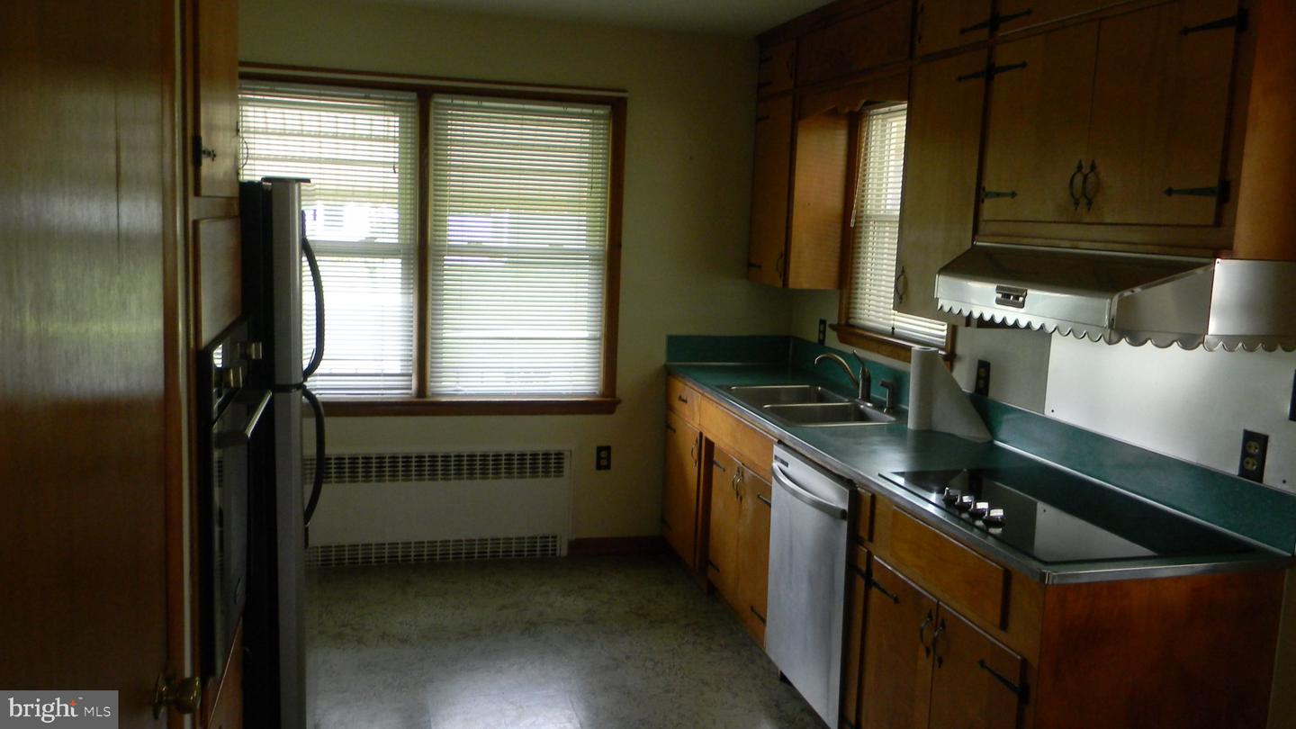 129 Apple Ave Property Photo 37