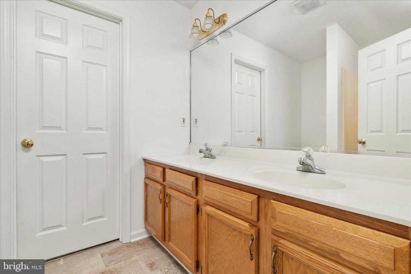 114 Hillview Dr Property Photo 12