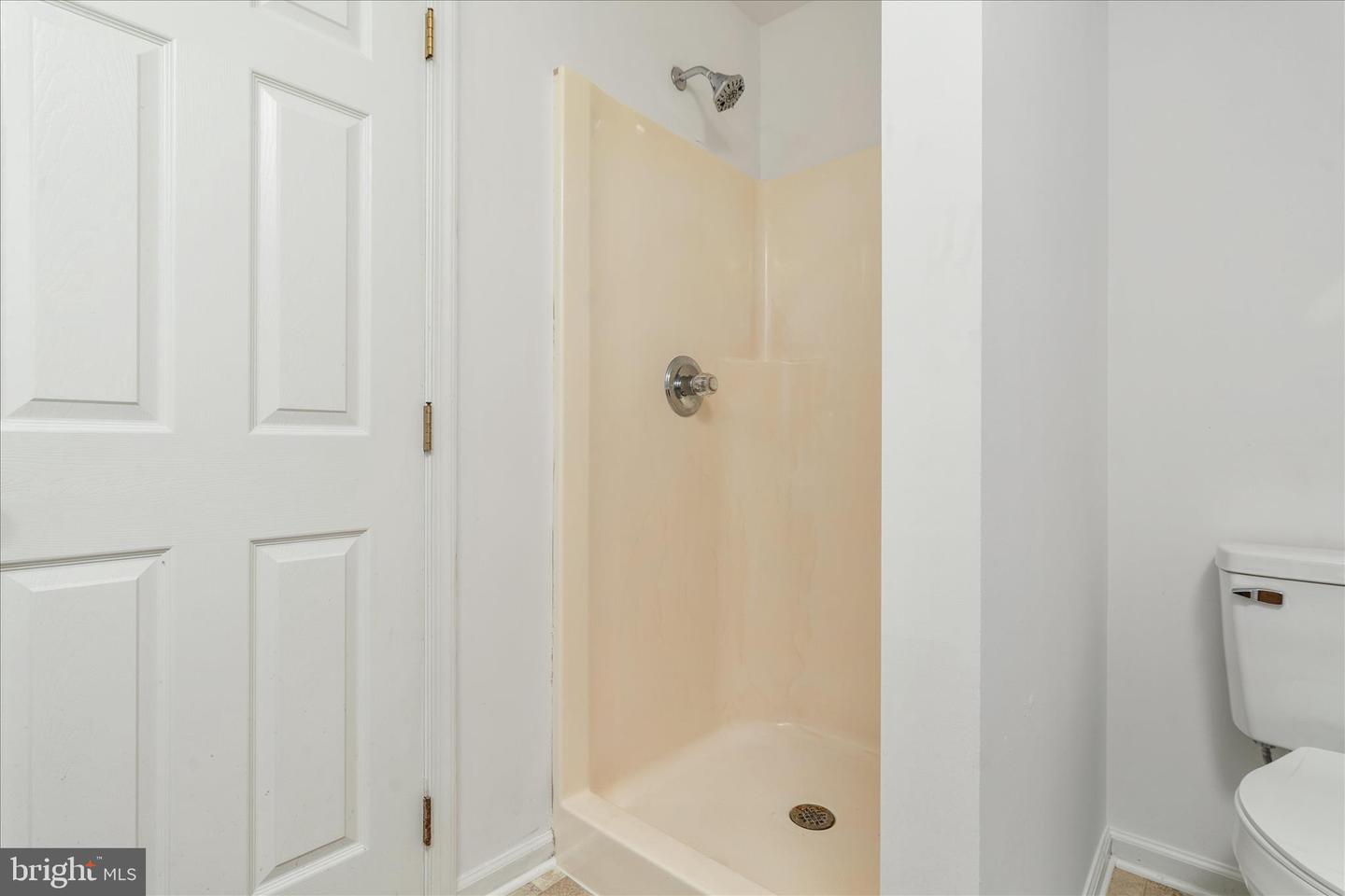 114 Hillview Dr Property Photo 13