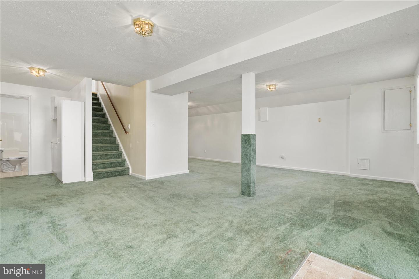114 Hillview Dr Property Photo 18