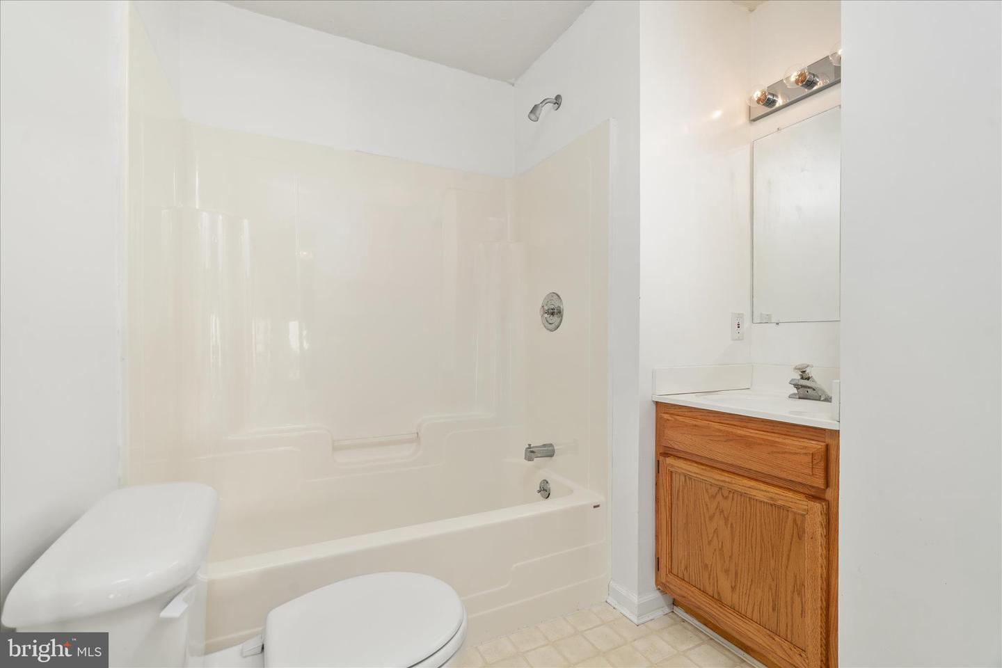 114 Hillview Dr Property Photo 24