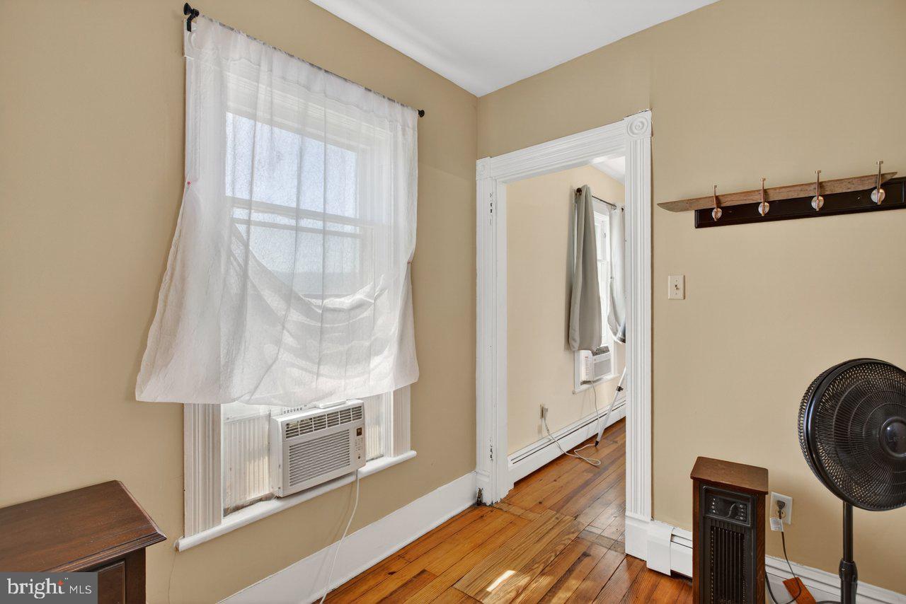 420 W Spring St Property Photo 46