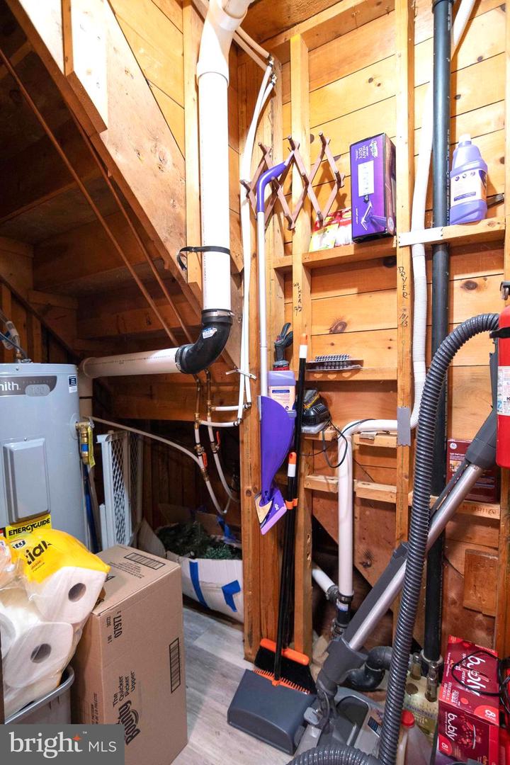 206 Dale Property Photo 42